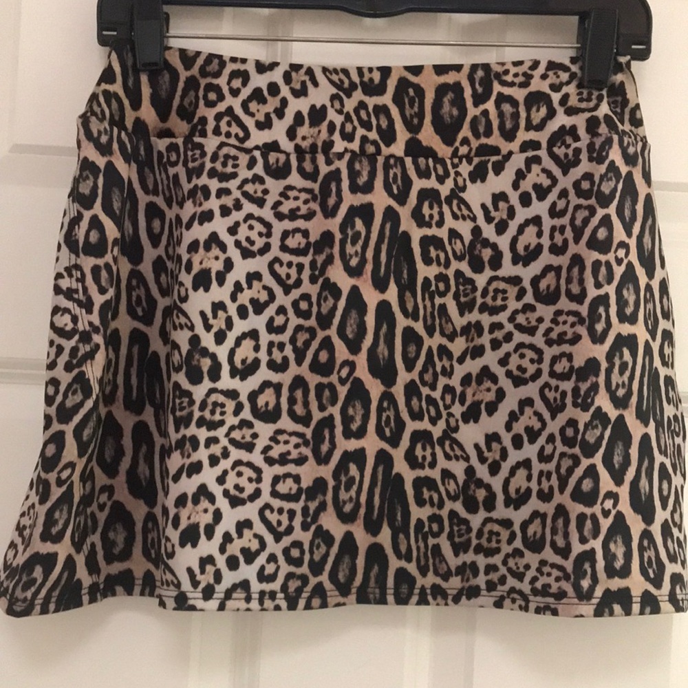 Onzie Tennis/Golf/Pickleball/Athletic Skort, NWT!